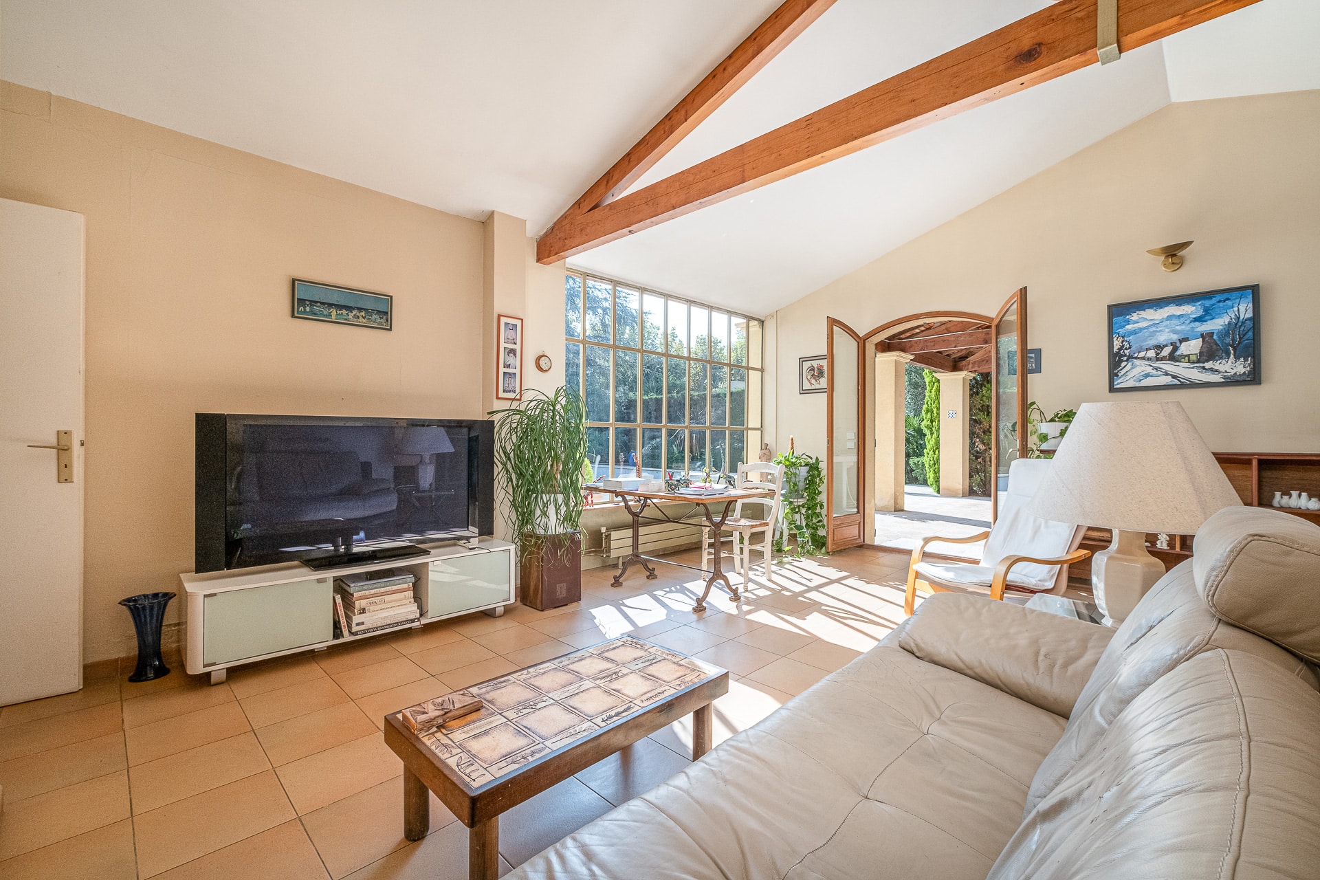 Maison de Famille — gallery